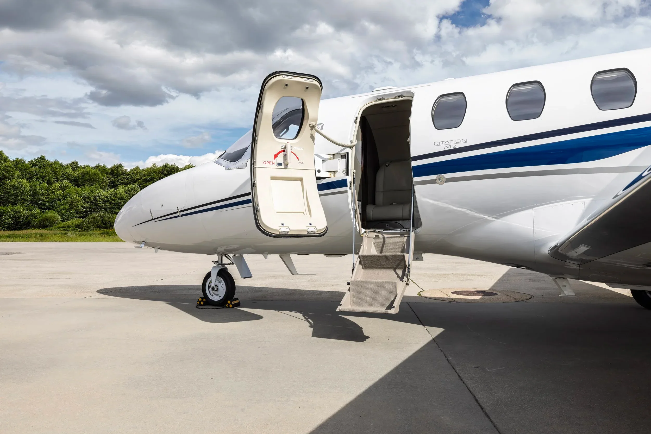 Exterior view of a 2018 Cessna Citation M2 — Aircraft Executives.