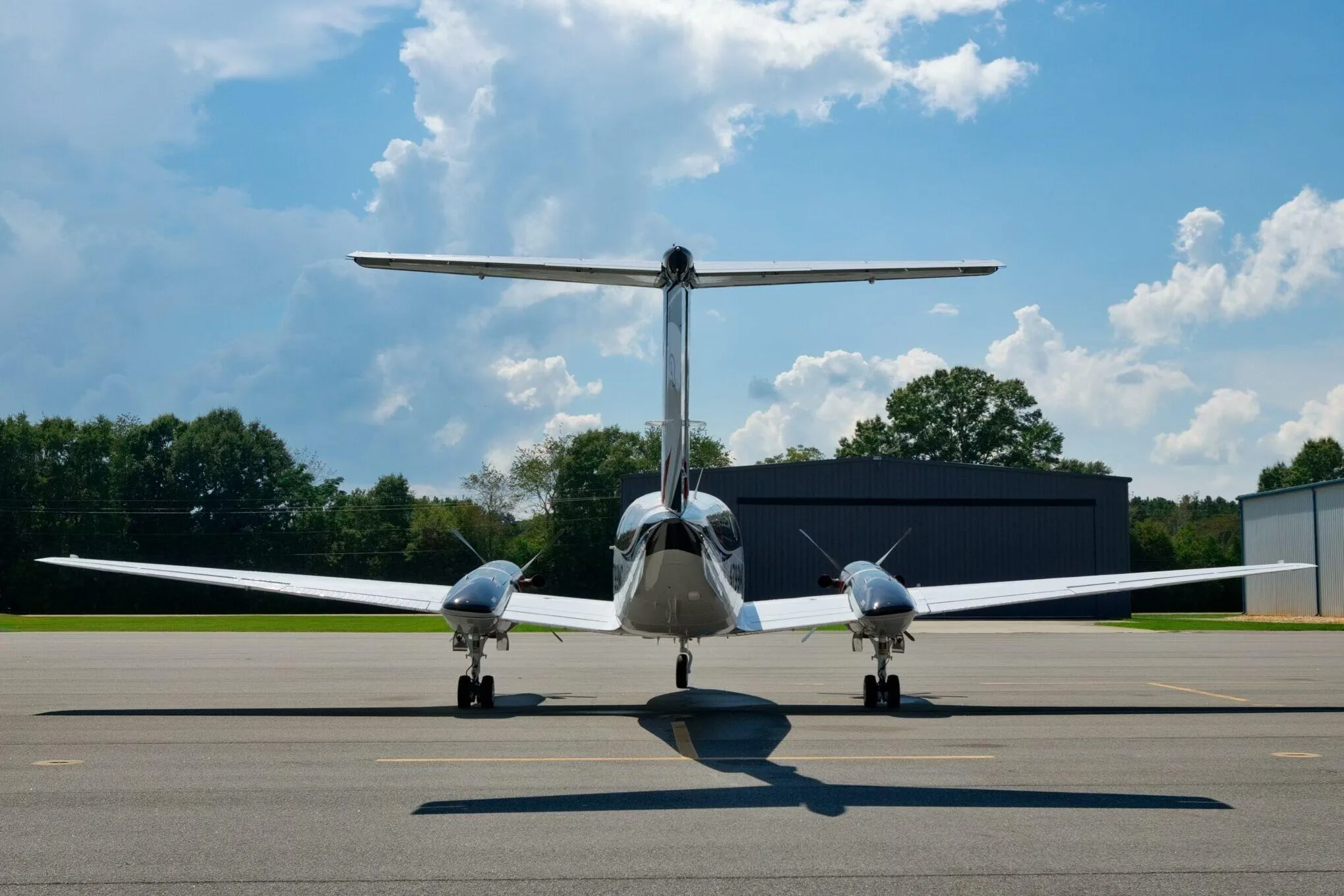 Exterior view of a 1982 Beechcraft King Air B200.