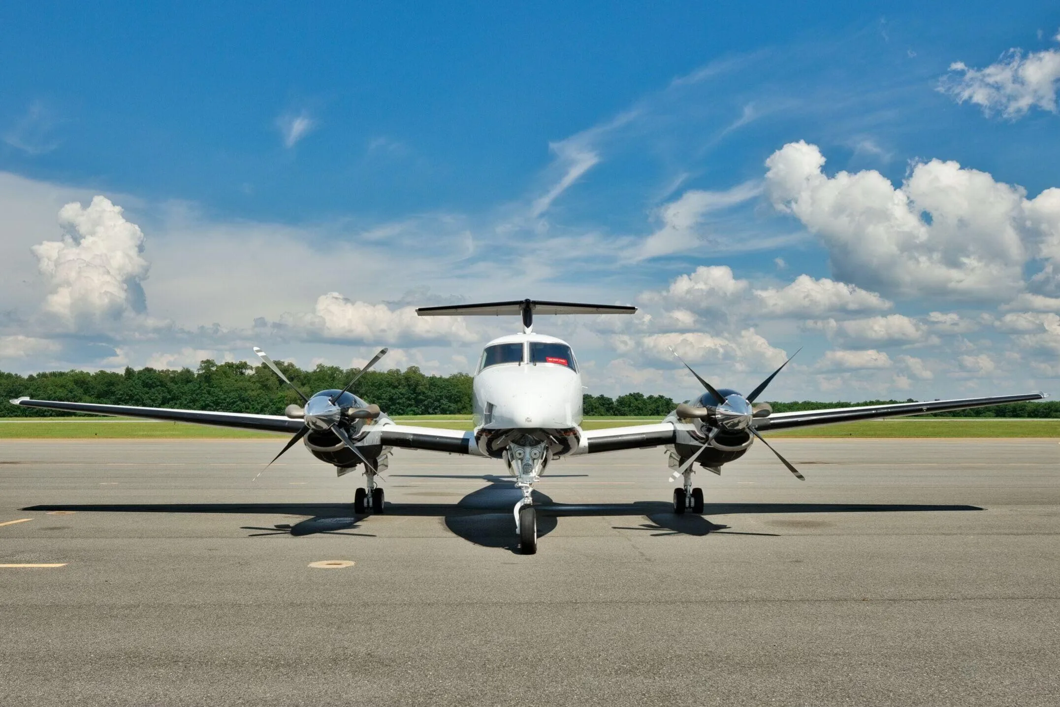 Exterior view of a 1982 Beechcraft King Air B200.