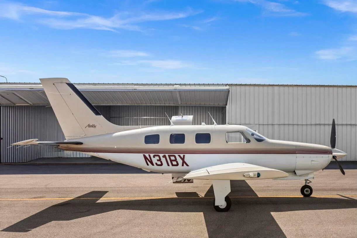 Exterior view of a 1986 Piper Malibu Mirage.
