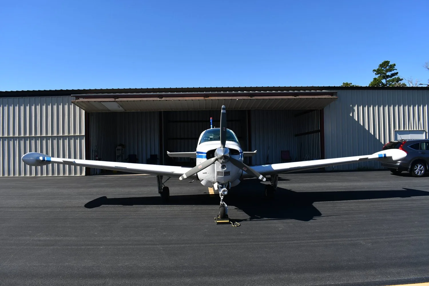 Exterior view of a 1990 Beechcraft A36 Bonanza.