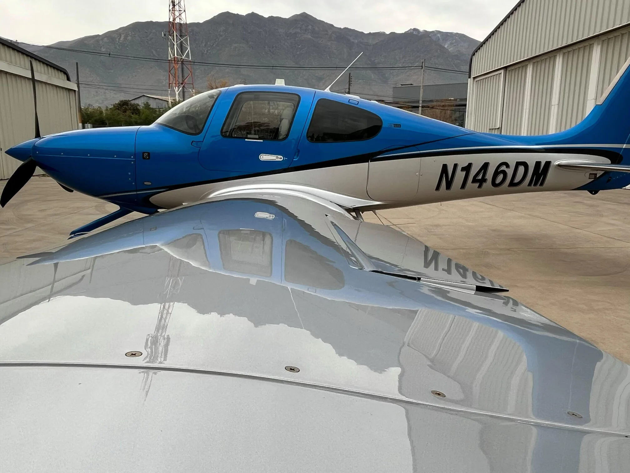 Exterior view of a 2024 Cirrus SR22 G7.