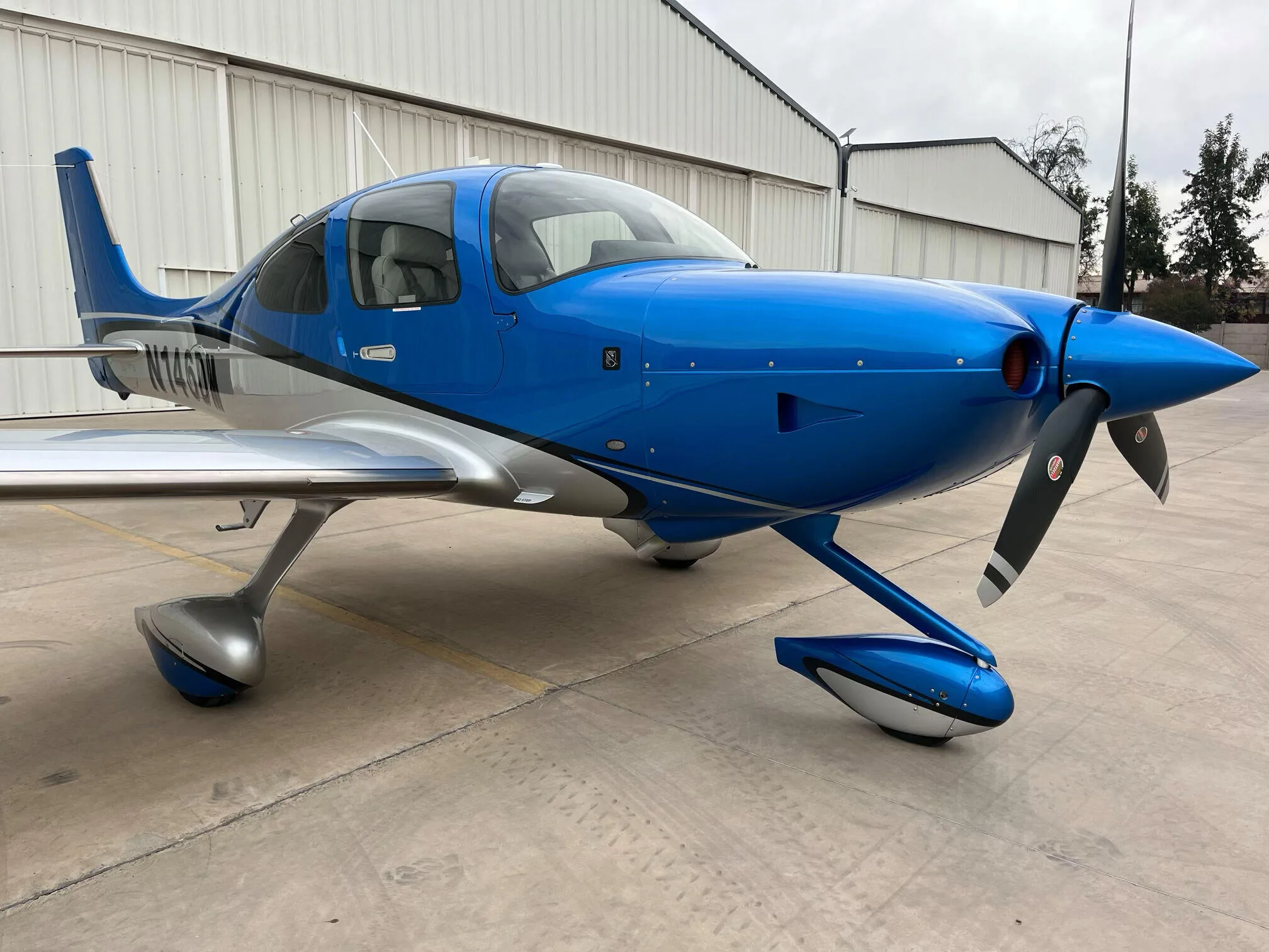 Exterior view of a 2024 Cirrus SR22 G7.