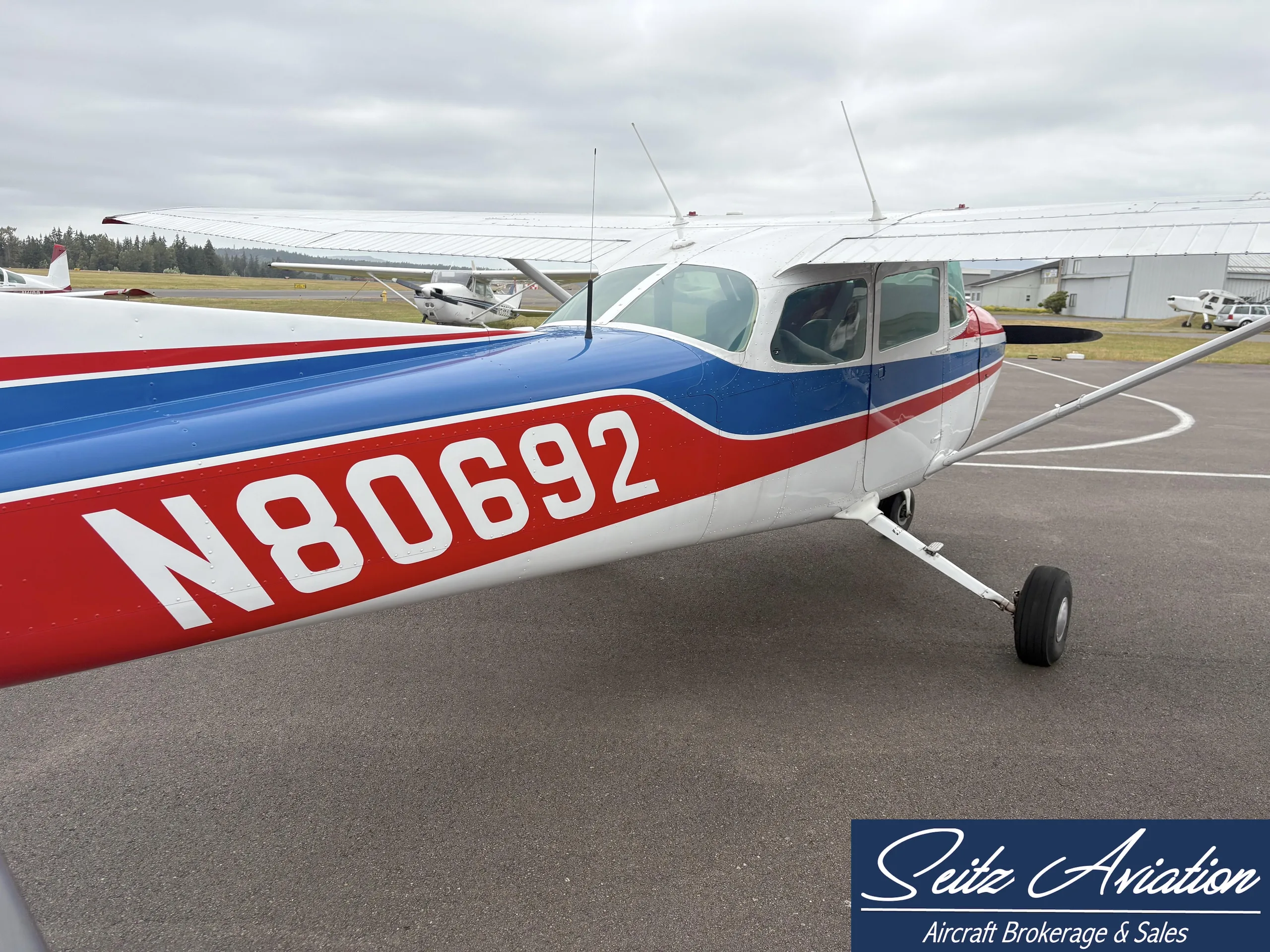 Exterior view of a 1976 Cessna 172M Skyhawk.