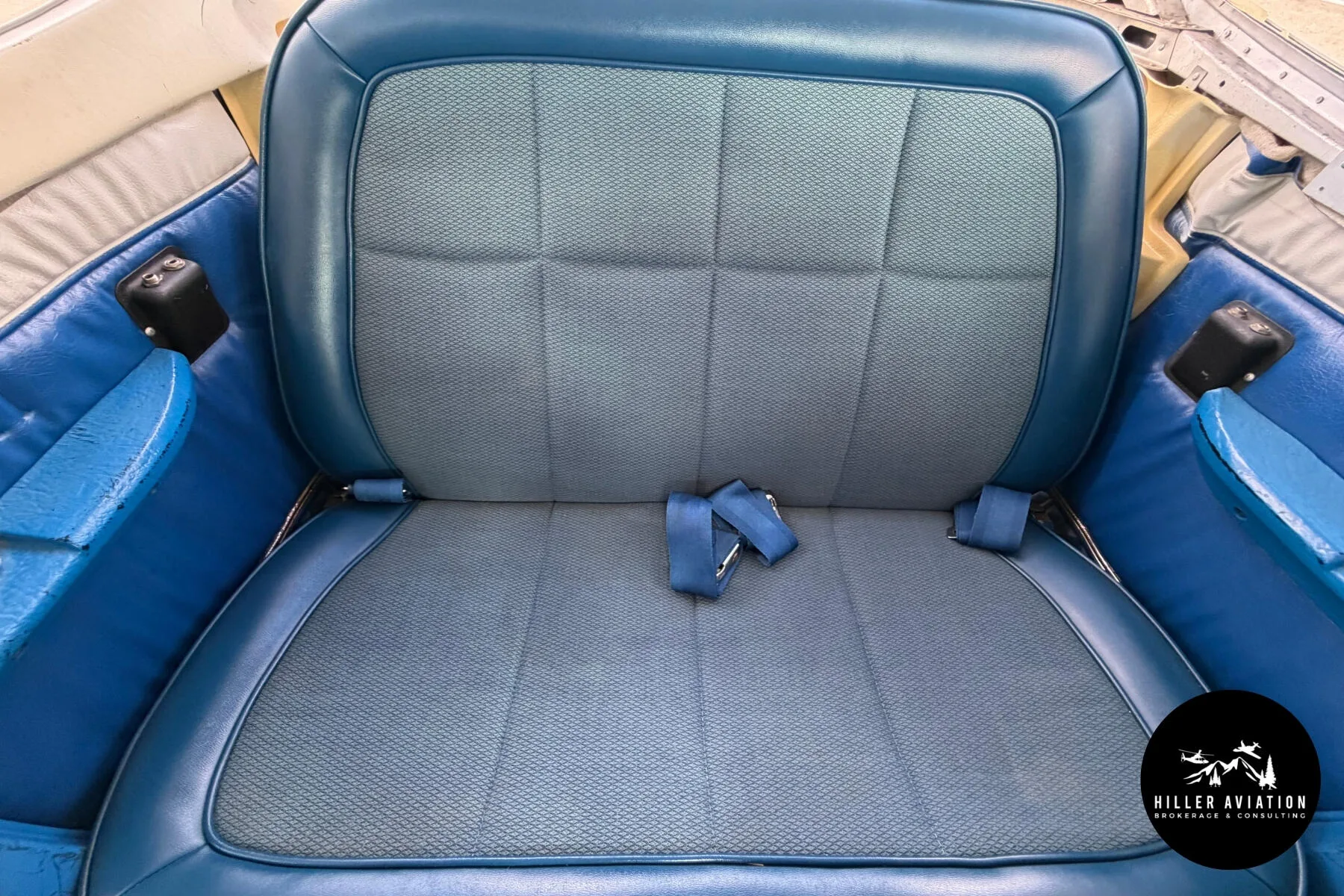 Cabin interior of a 1976 Cessna 172M Skyhawk.