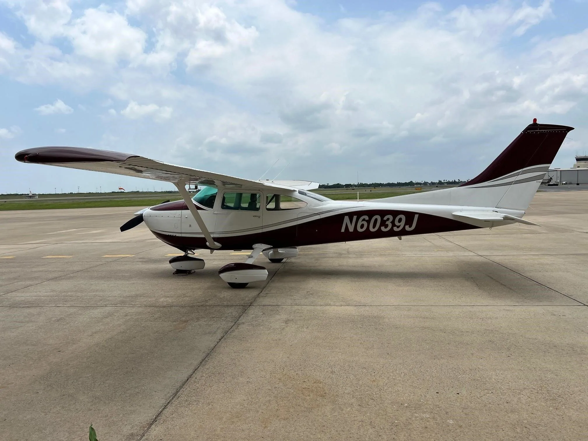 Exterior view of a 1975 Cessna 182P Skylane.