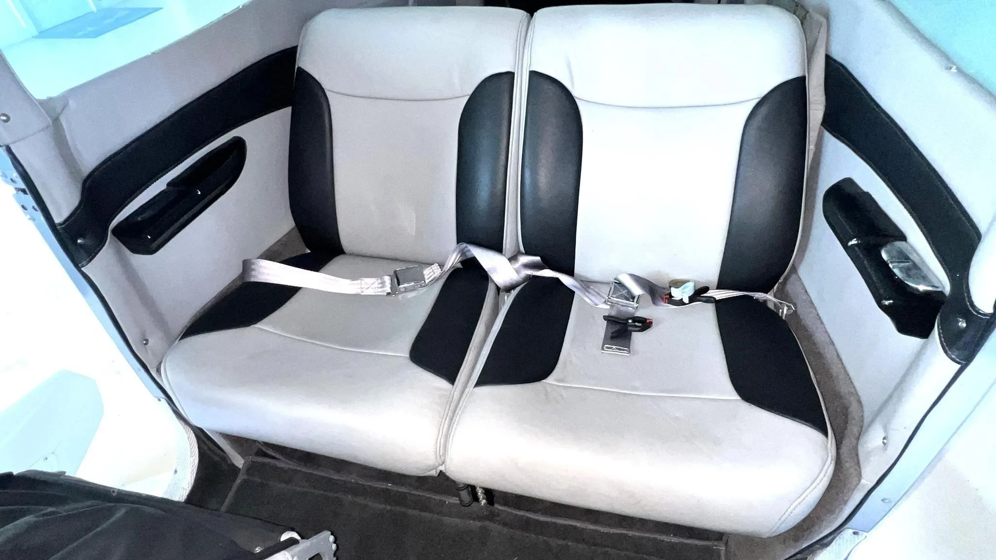 Cabin interior of a 1977 Cessna 182Q Skylane.