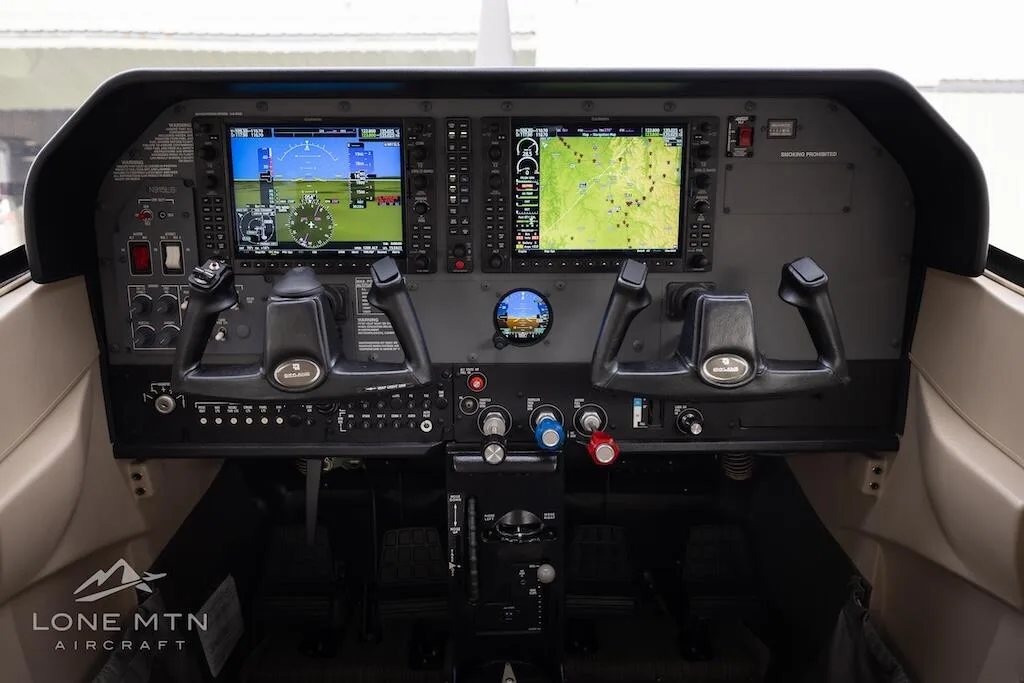 Cockpit and instrument panel of a 2023 Cessna 182T Skylane.