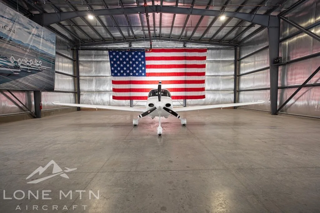 Exterior view of a 2020 Cirrus SR20 G6.
