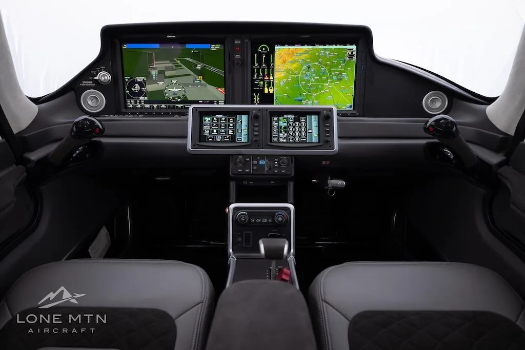 Cockpit and instrument panel of a 2025 Cirrus SR20 G7.