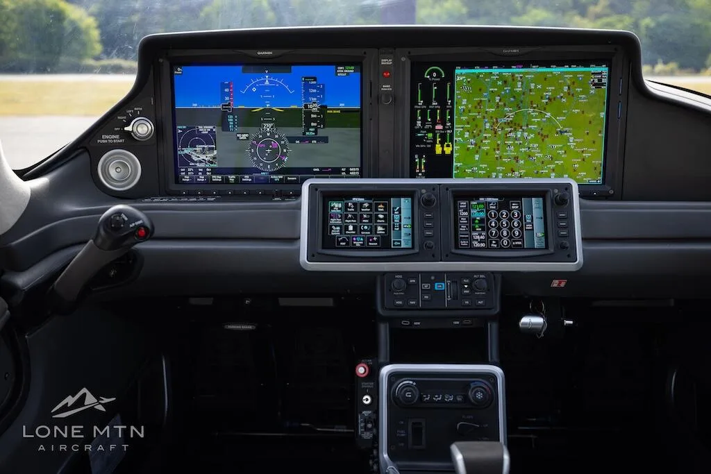Avionics suite of a 2024 Cirrus SR20 G7.