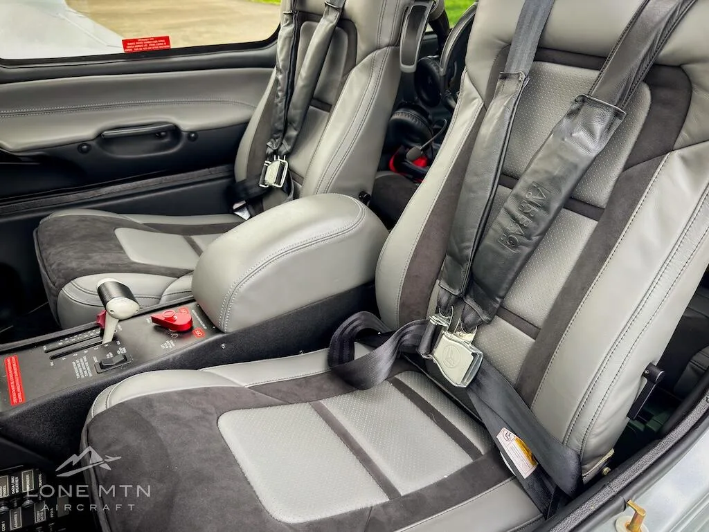 Cabin interior of a 2023 Cirrus SR22T G6 GTS.