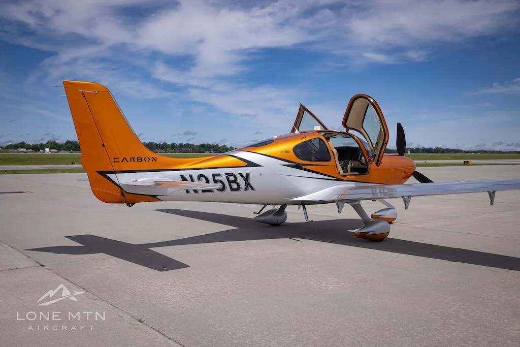 Exterior view of a 2022 Cirrus SR22T G6 GTS.
