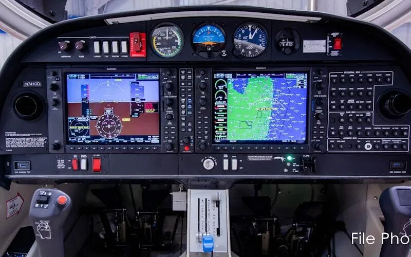 Avionics suite of a 2021 Diamond DA40 NG.