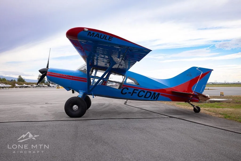 Exterior view of a 1999 Maule M-7-235C.