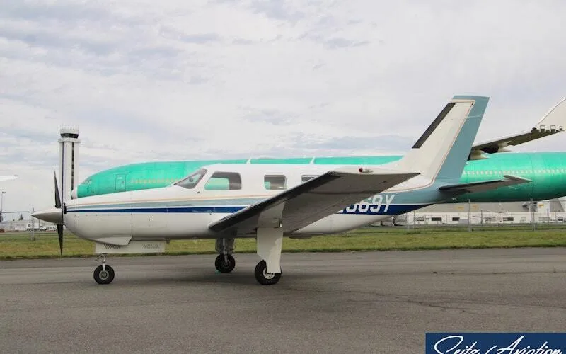 Exterior view of a 1985 Piper PA-46-310P Malibu.