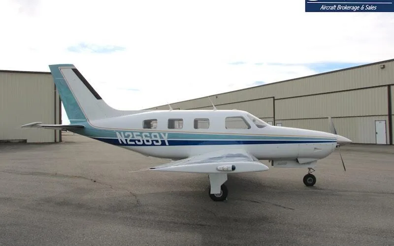 Exterior view of a 1985 Piper PA-46-310P Malibu.