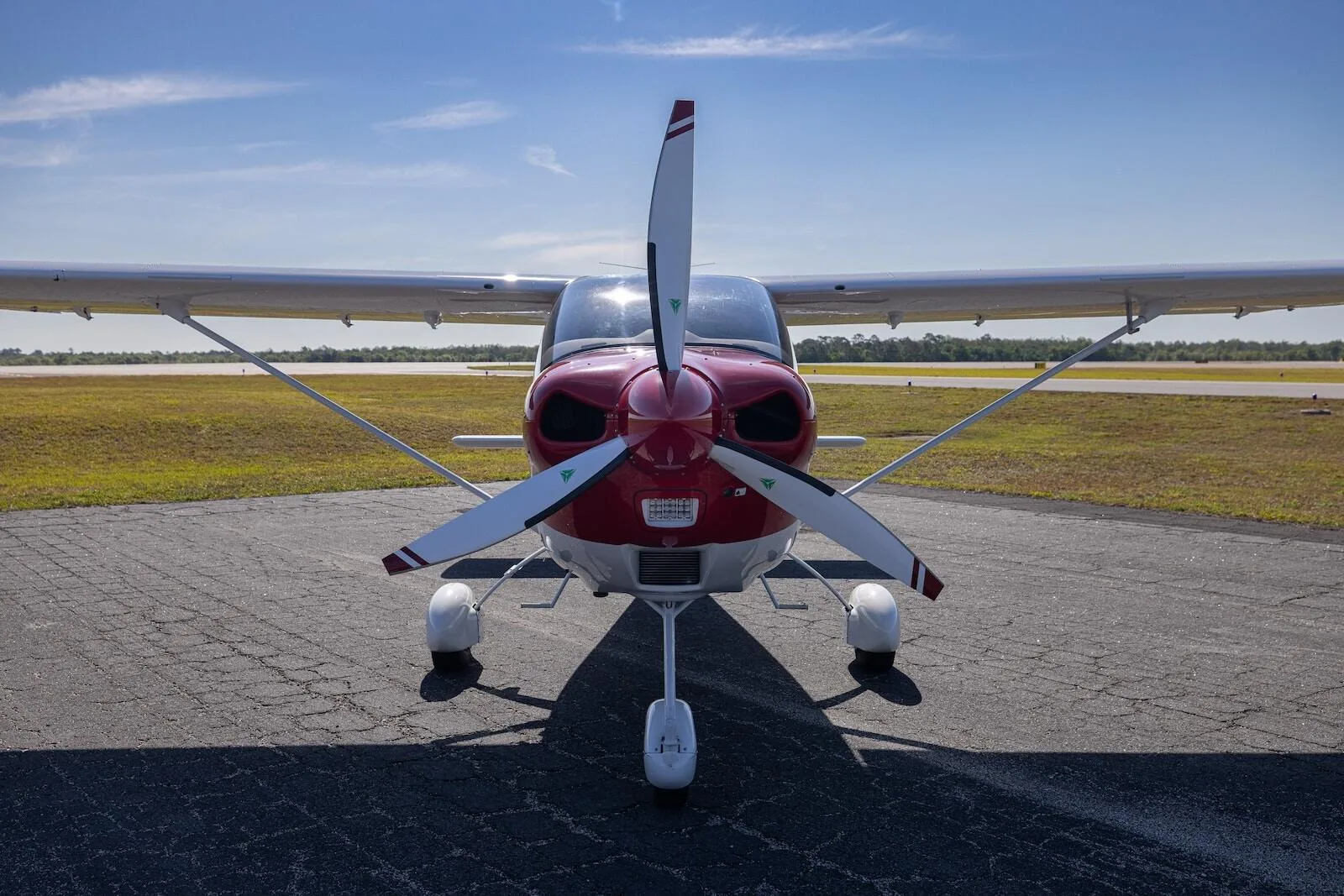 Exterior view of a 2022 Tecnam P2010 TDI.