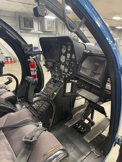 Cockpit and instrument panel of a 2011.