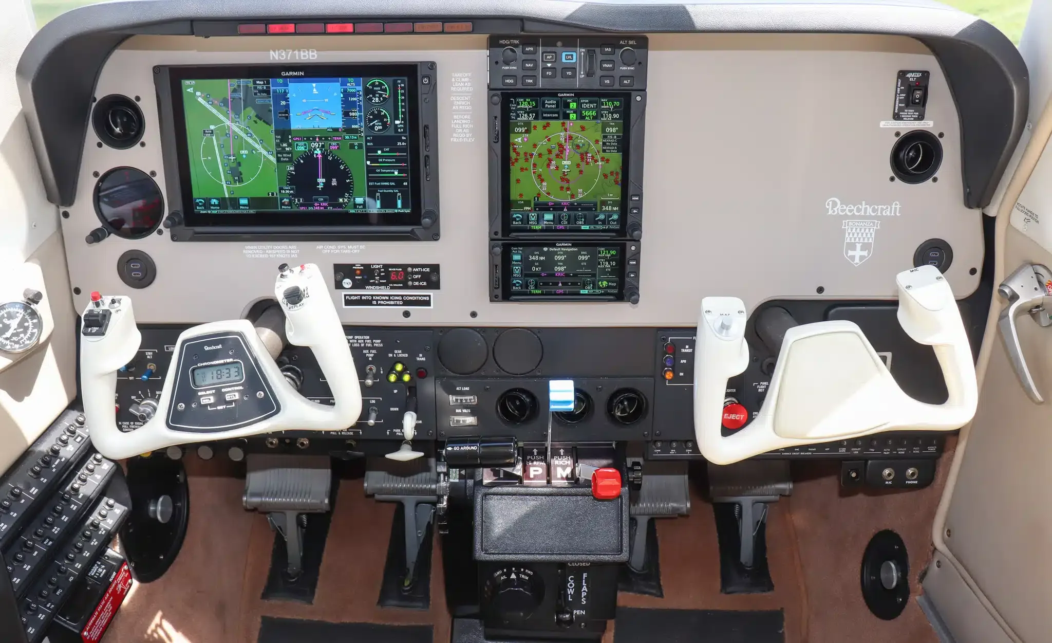 Cockpit and instrument panel of a 2000 Beechcraft Bonanza A36.