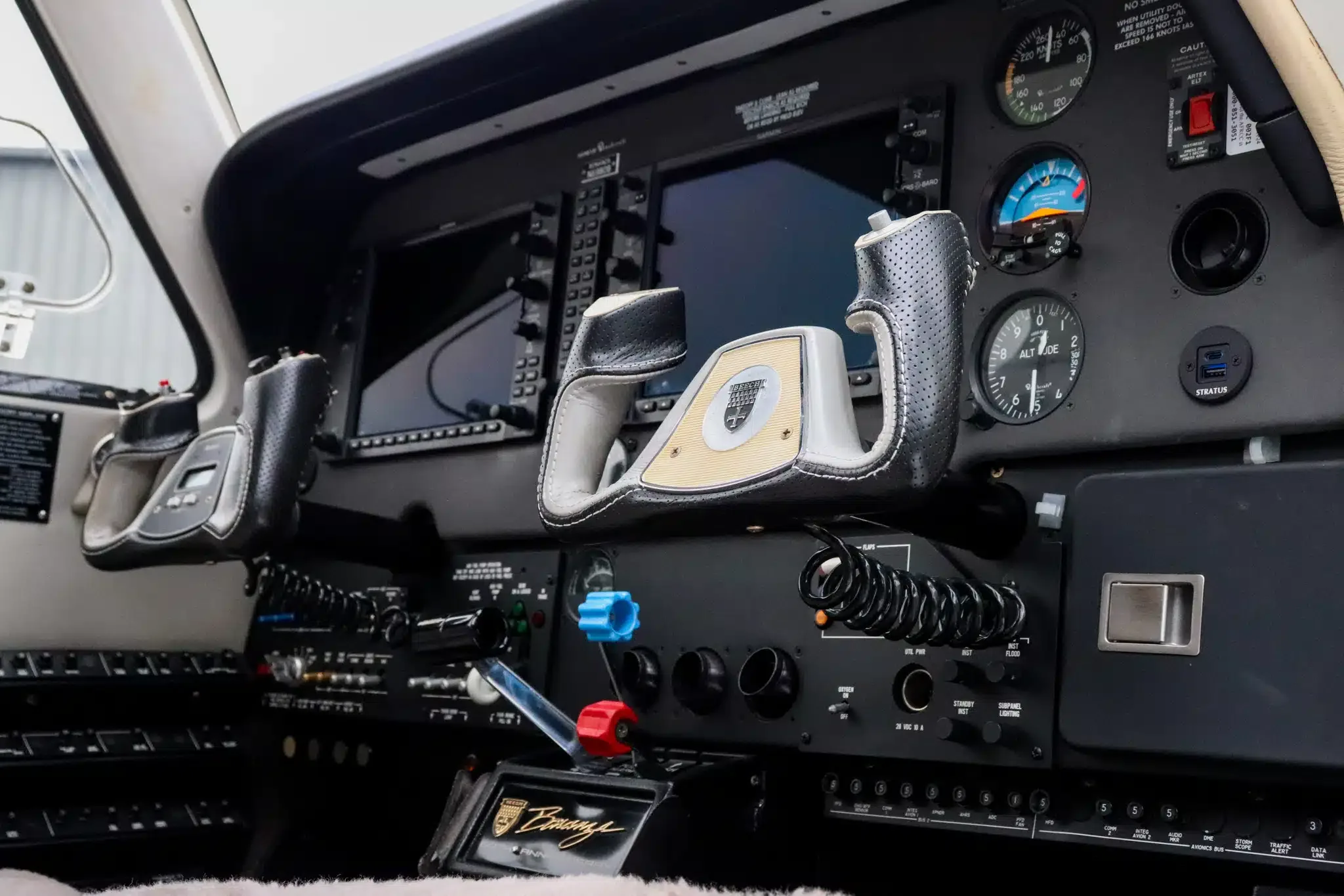 Avionics suite of a 2007 Beechcraft G36 TN Bonanza.