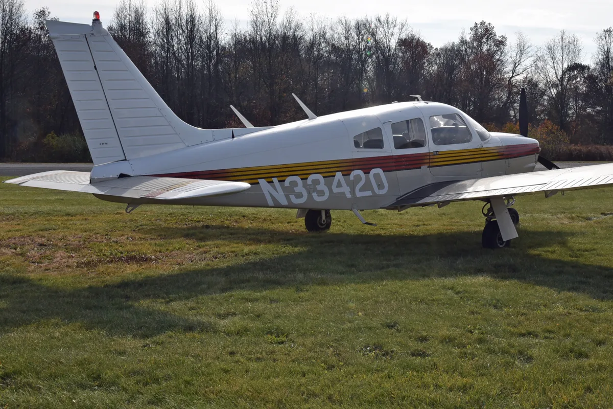 Exterior view of a 1975 Piper PA-28R-200 Arrow II, N33420.