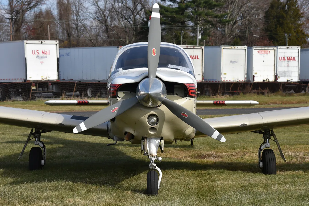 Exterior view of a 1975 Piper PA-28R-200 Arrow II, N33420.