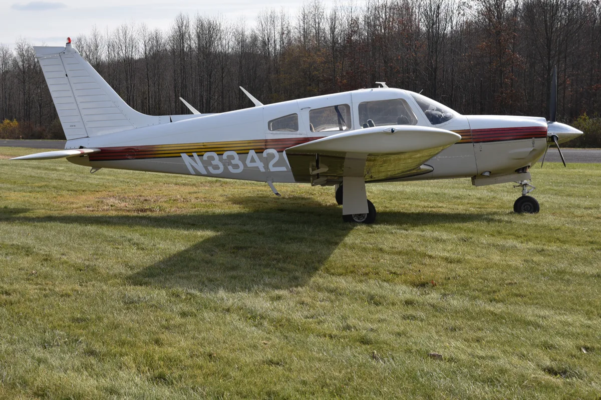 Exterior view of a 1975 Piper PA-28R-200 Arrow II, N33420.
