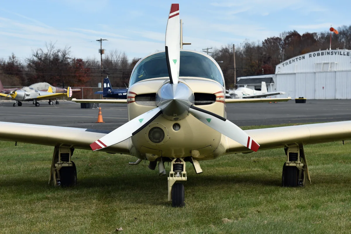 Exterior view of a 1984 Mooney M20J ’84, N5764J.