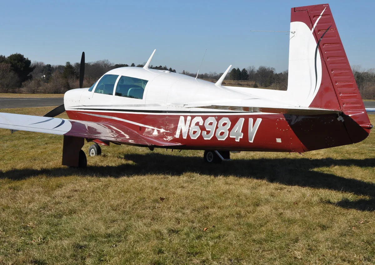 Exterior view of a 1976 Mooney M20F Executive, N6984V.