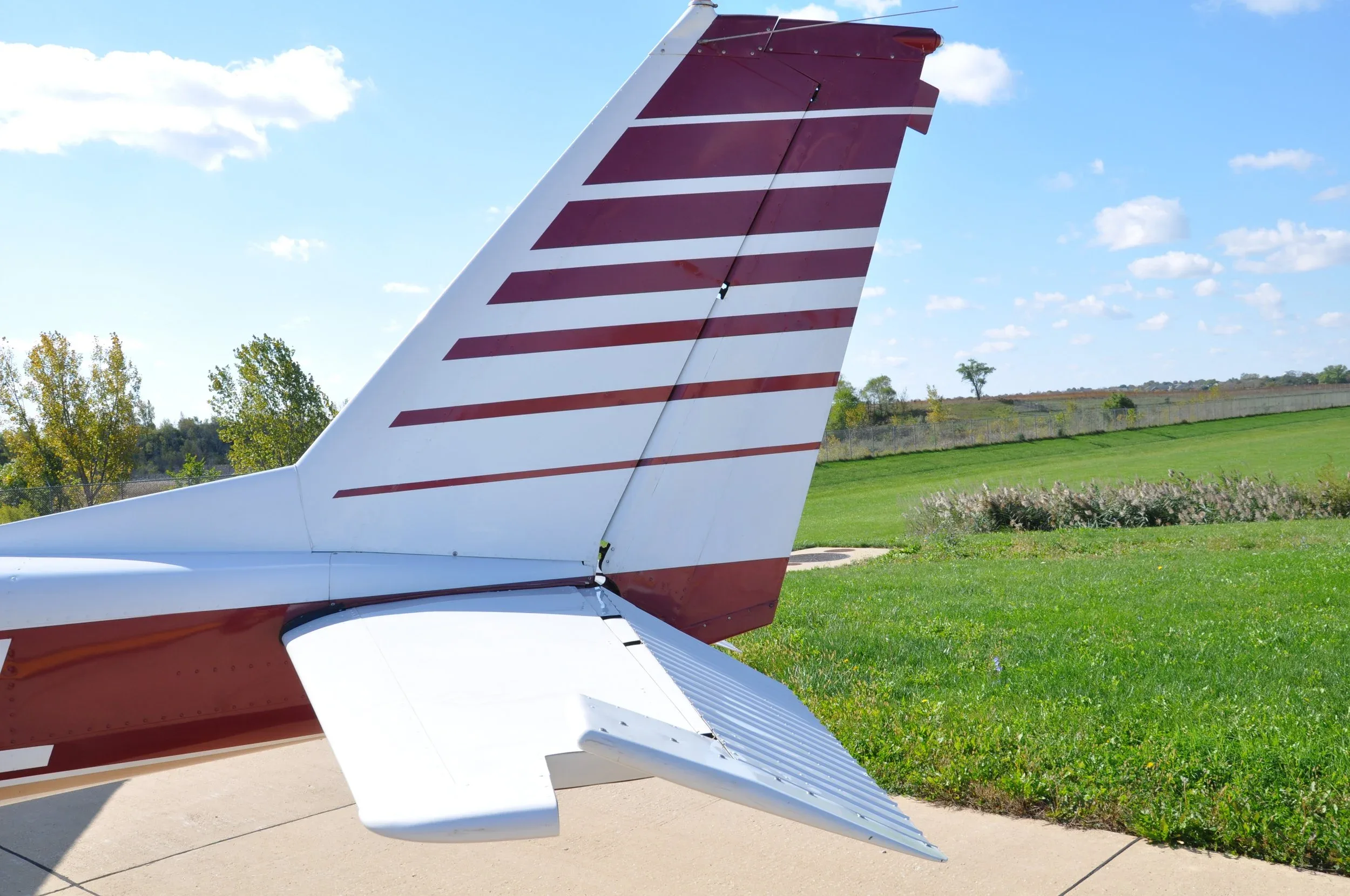 Exterior view of a 1967 AKC AVIATION 172H — AKC AVIATION.