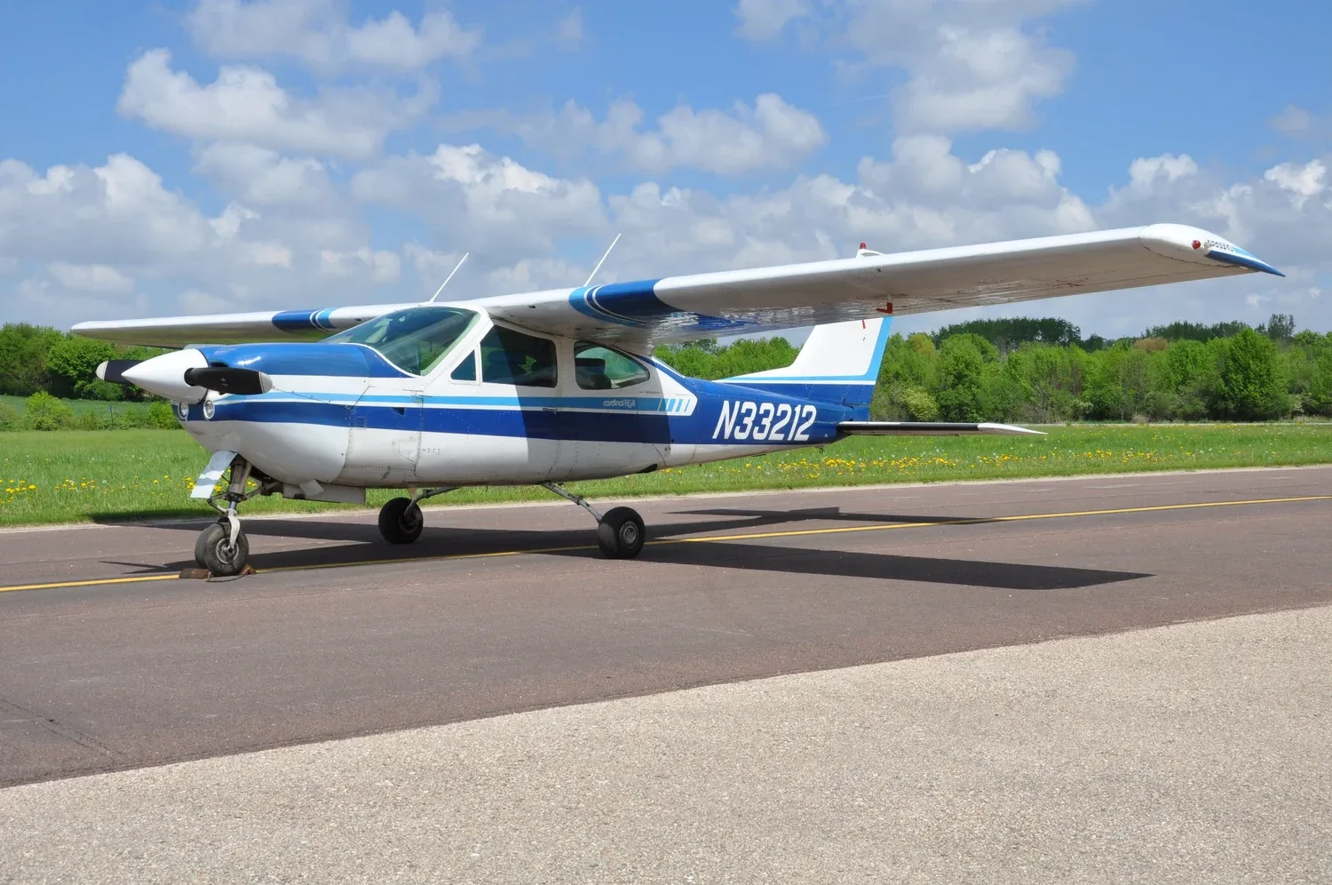 Exterior view of a 1976 AKC AVIATION 177RG.