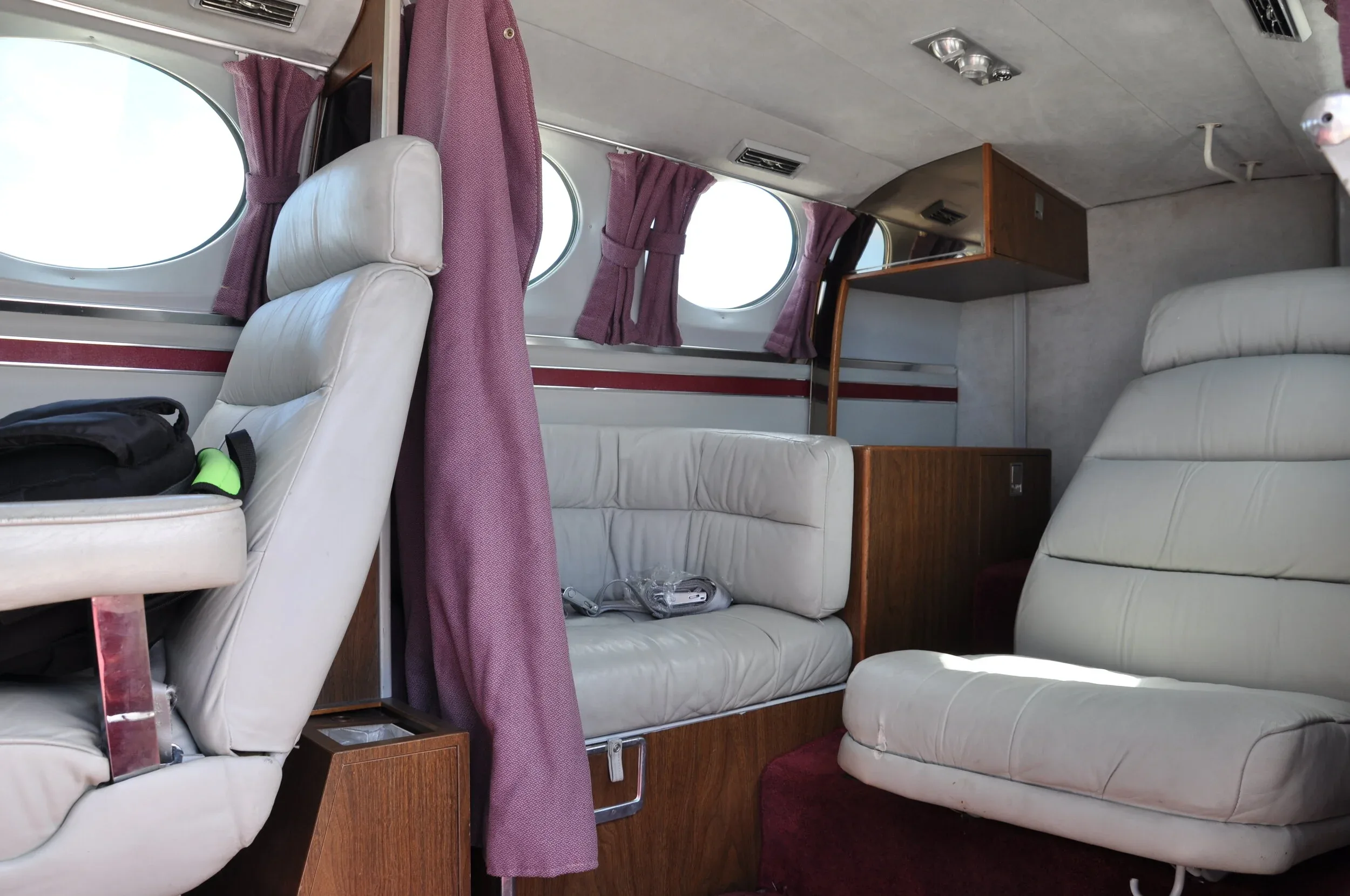 Cabin interior of a 1977 AKC AVIATION 414 — AKC AVIATION.