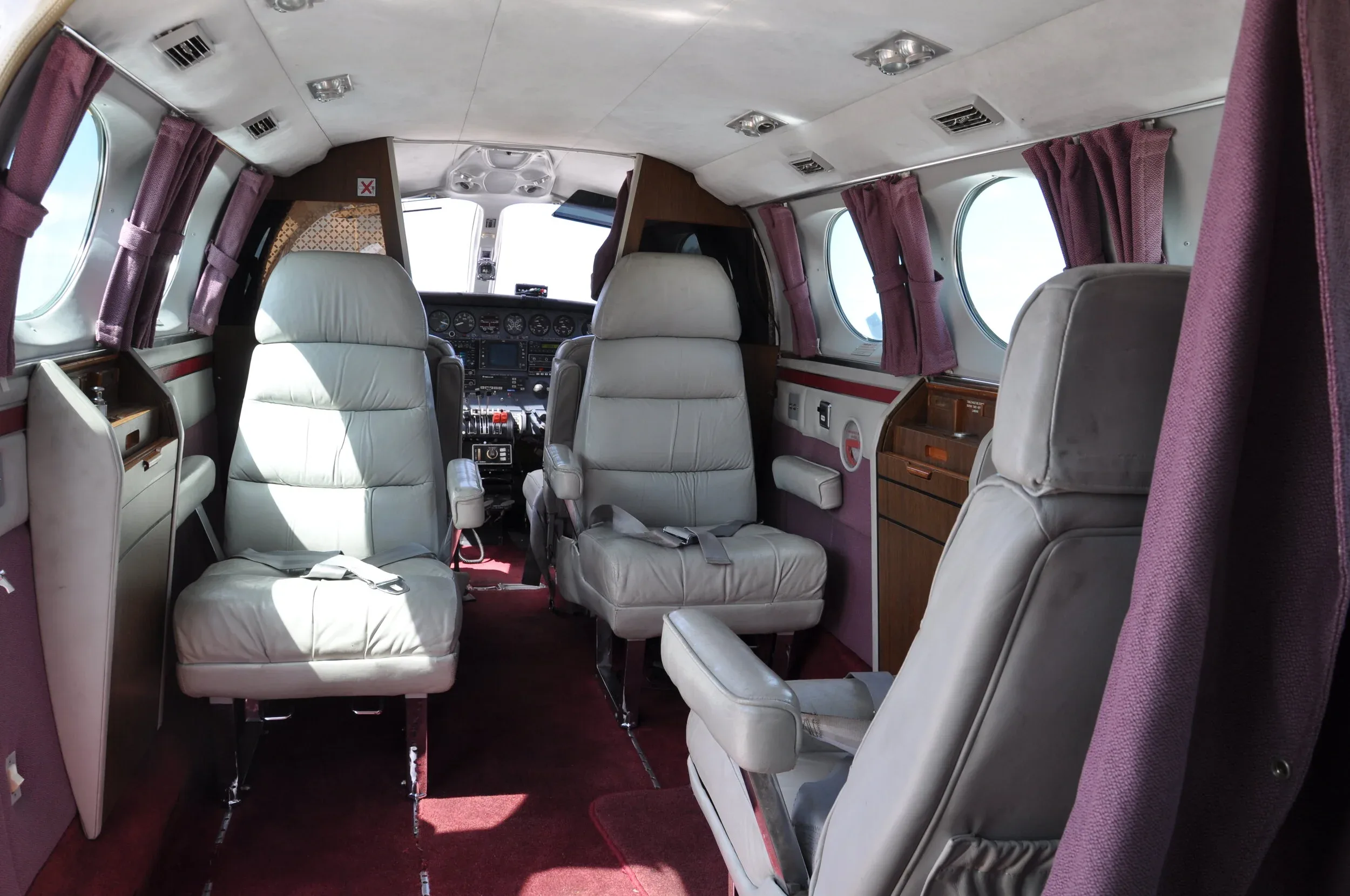 Cabin interior of a 1977 AKC AVIATION 414 — AKC AVIATION.