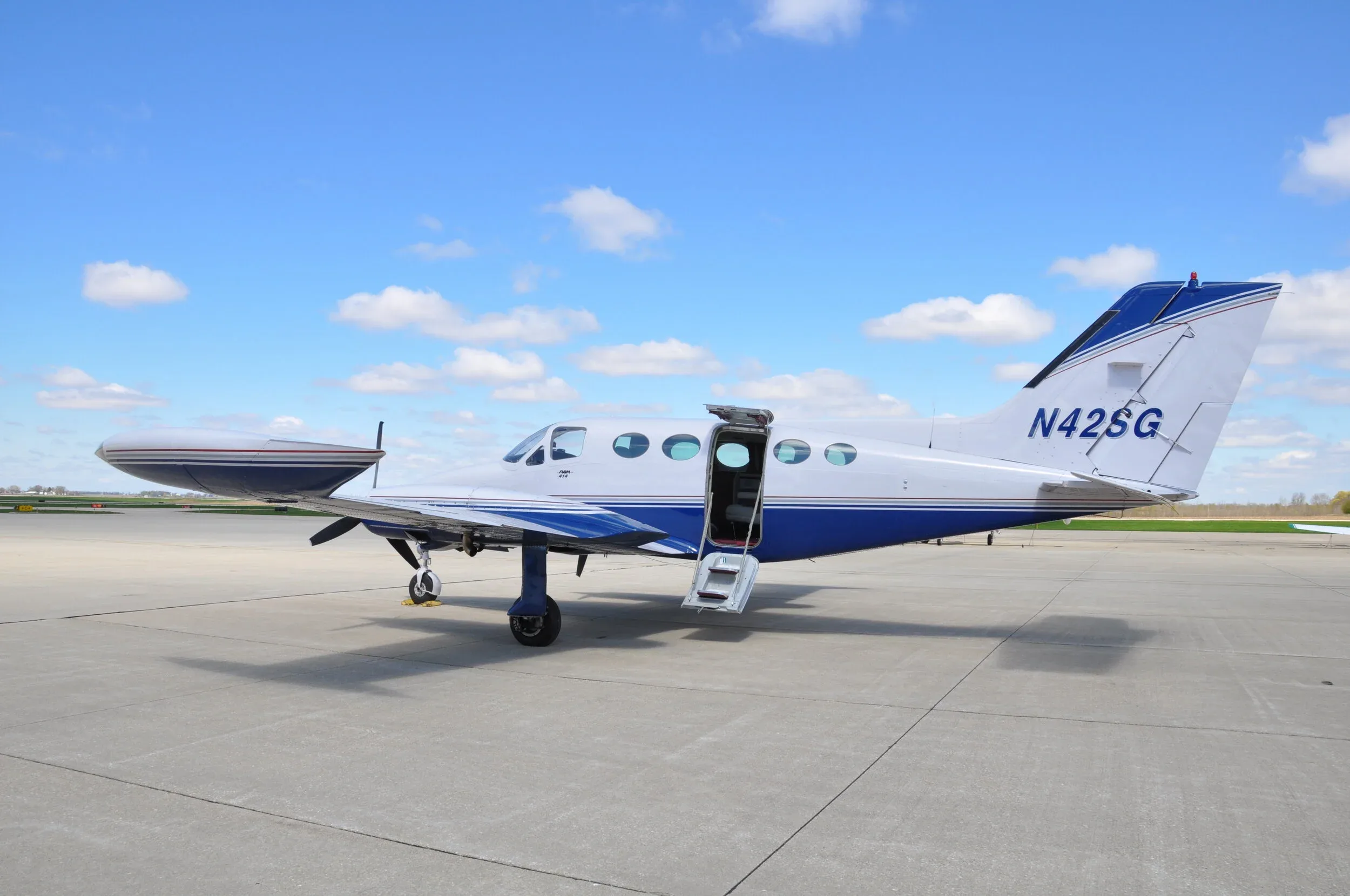 Exterior view of a 1977 AKC AVIATION 414 — AKC AVIATION.