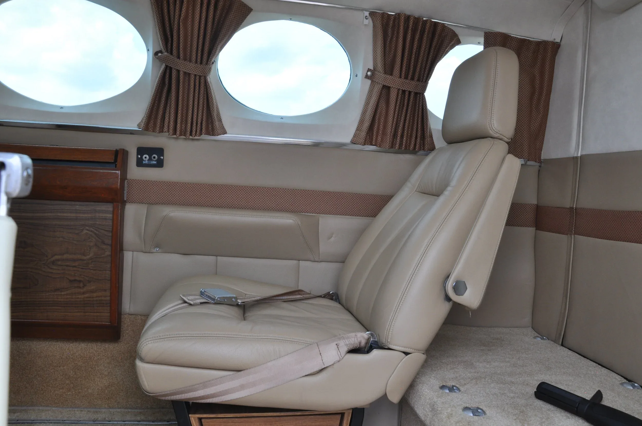 Cabin interior of a 1980 AKC AVIATION 340A Aircraft.