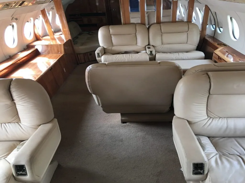 Cabin interior of a 2018 Dassault Falcon 900B sn 121 Spec Photos Jan 2018-7.