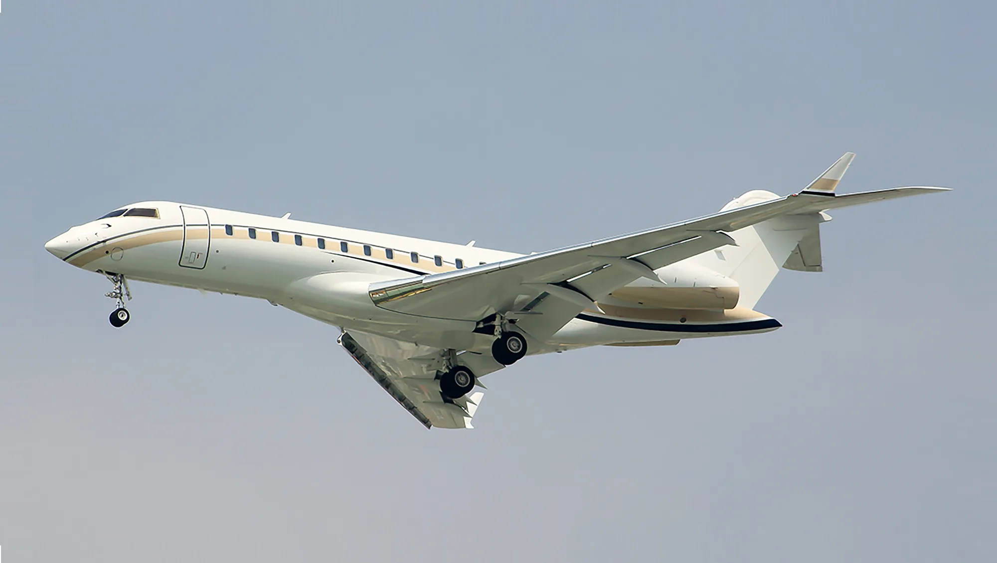 Marketing image of a 2009 Bombardier Global XRS SN 9281.