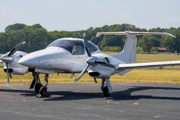 2007 Diamond TwinStar DA42
