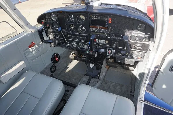 1971 Piper Arrow