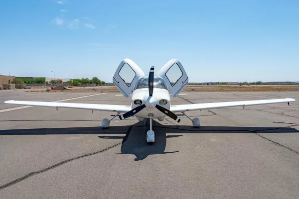 2006 Cirrus SR20-G2