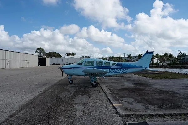 1975 Beech Sierra B-24-R