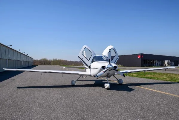 2006 Cirrus SR22-G2