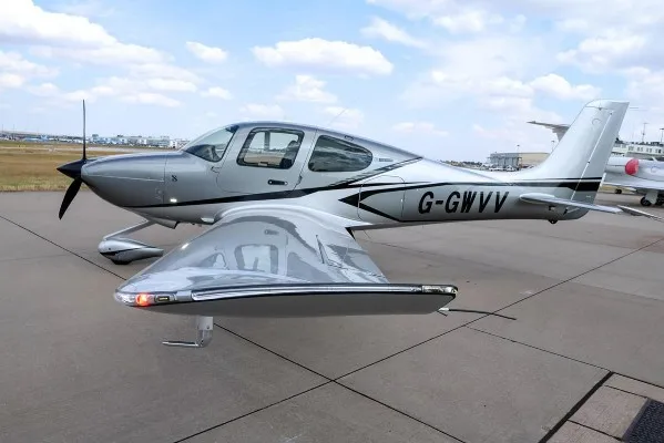 Marketing image of a 2025 Cirrus SR20.
