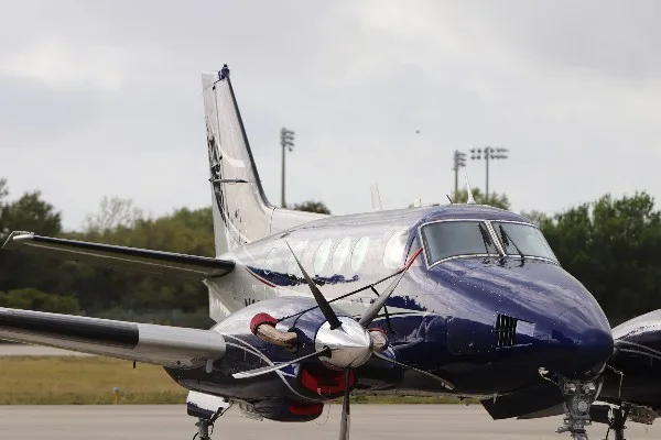 1974 Beech King Air E90
