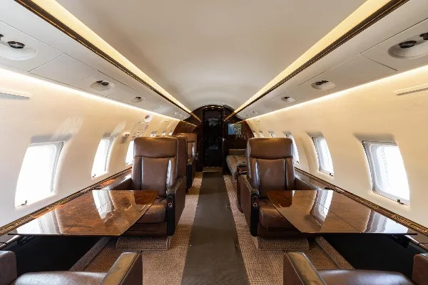 2005 Bombardier Challenger 604