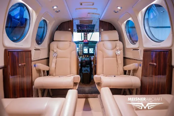 1981 Beech King Air F90