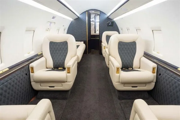 1999 Bombardier Challenger 604