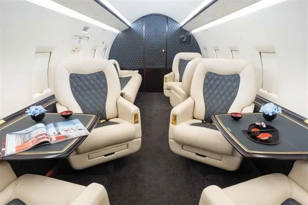 1999 Bombardier Challenger 604