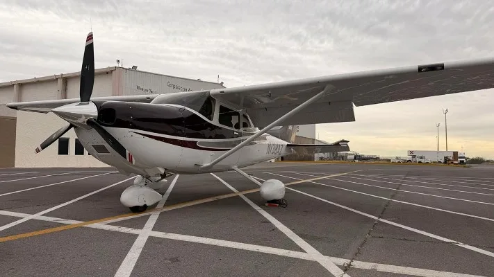 2004 Cessna 182T Turbo Skylane